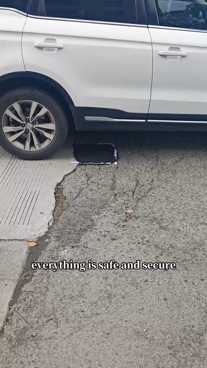 Polymer-Modified Cold Asphalt Patching Material