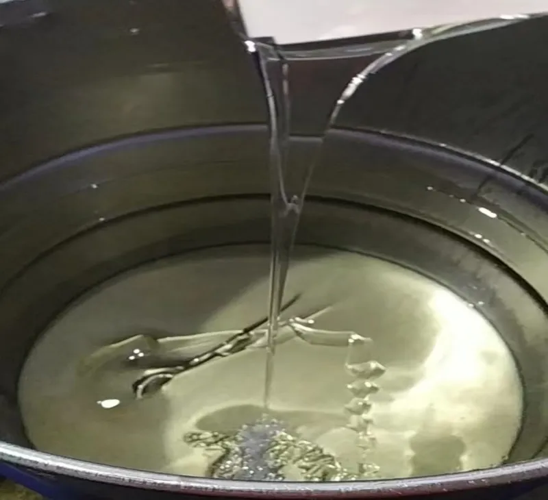 UV Epoxy Liquid Resin Photo 1