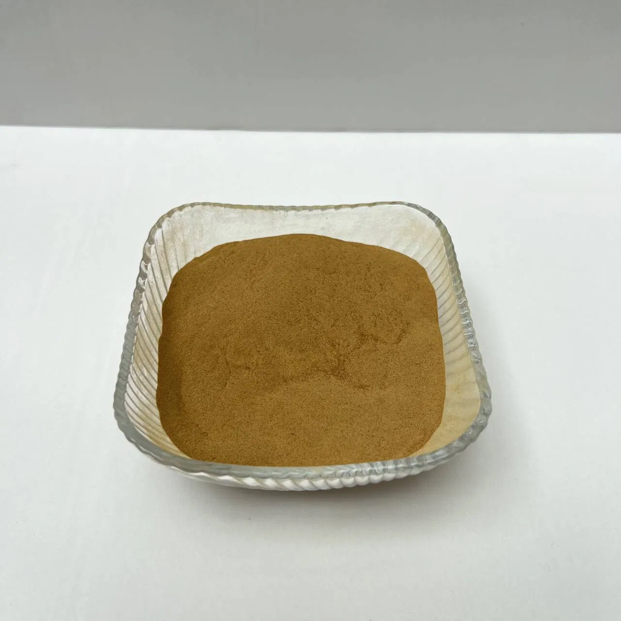 Concrete Cement Naphthalene-Based High-Efficiency Water Reducing Agent Has Good Early Strength and Workability