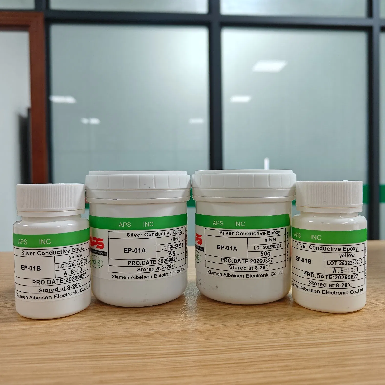 High Strength Silver Conductive Epoxy Resin Adhesive for Electronic Components Bonding