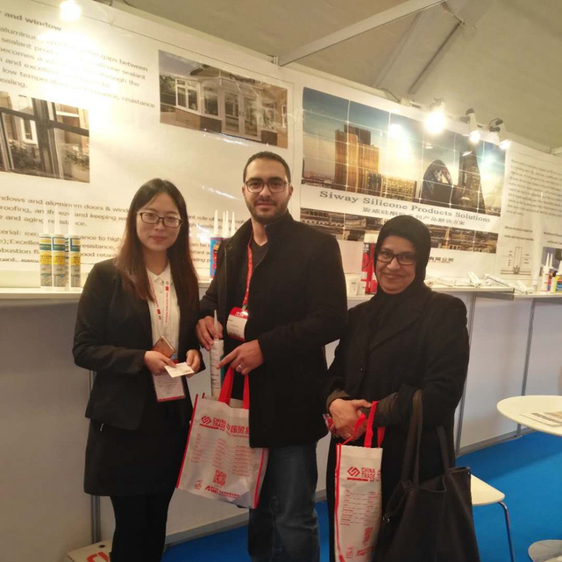 Self-Leveling One Component PU Polyurethane Sealant Waterproof Grout Joint