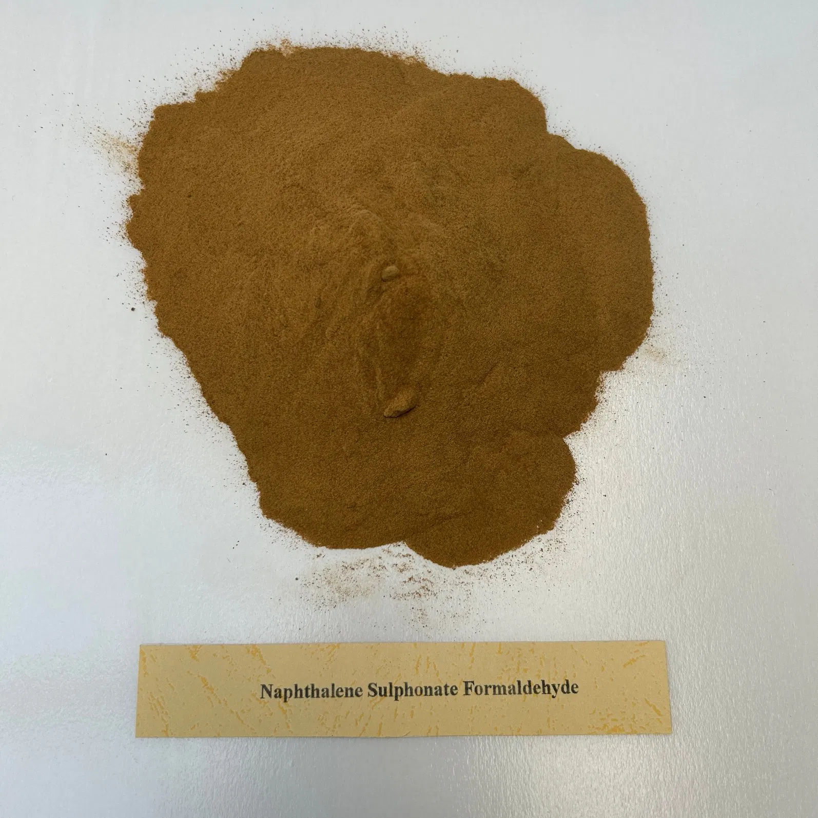 Naphthalene-Based High-Efficiency Water-Reducing Agent Concrete Admixture Has Strong Cohesion