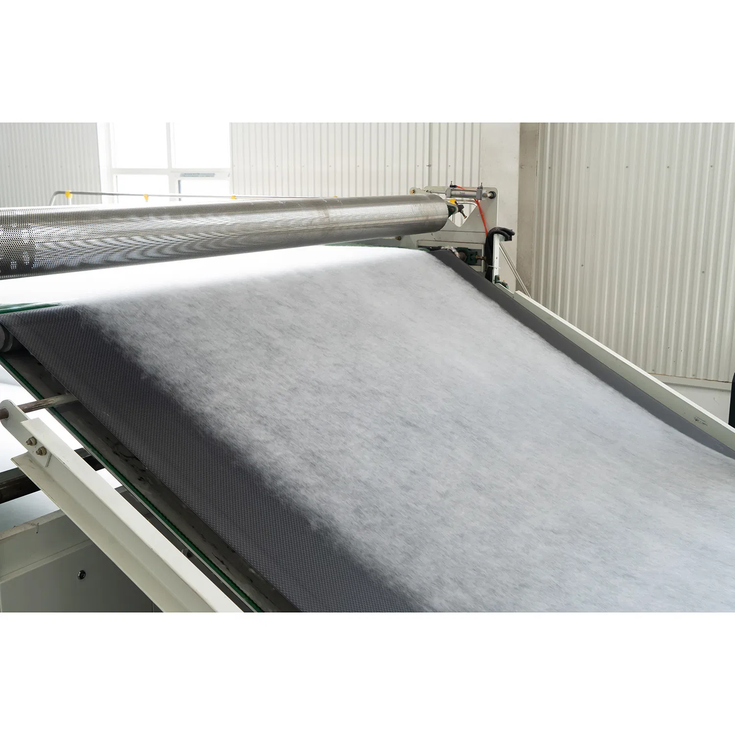 Versatile Black and White Nonwoven Geotextile for Construction