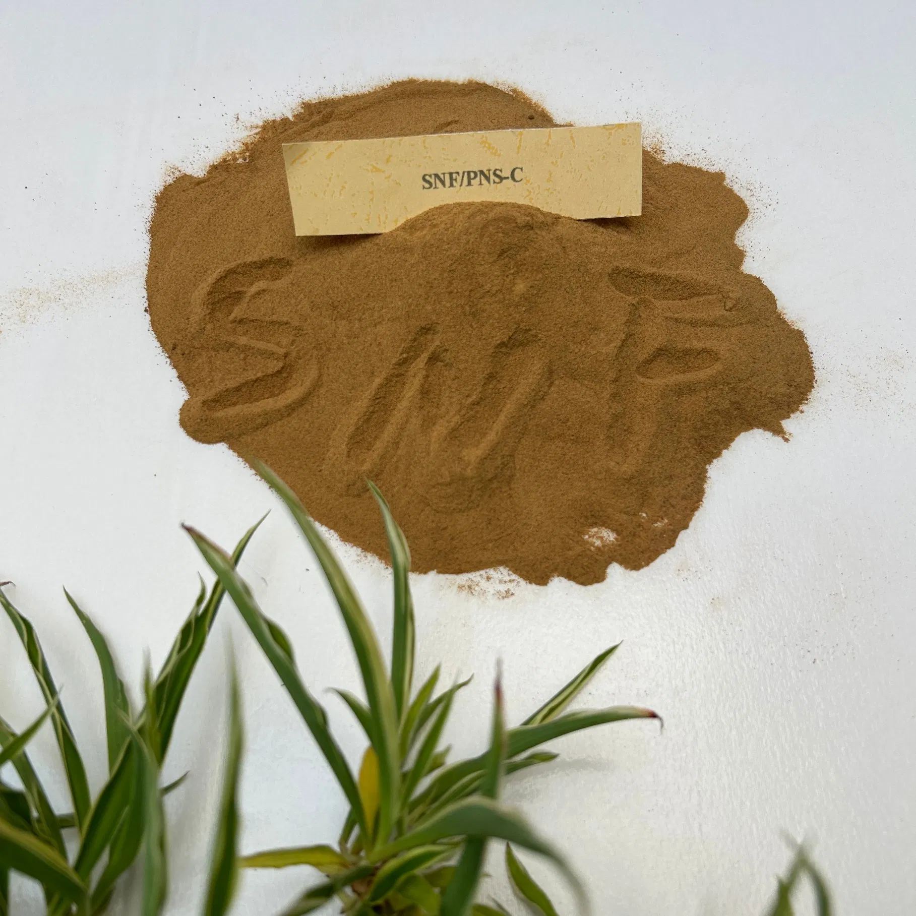 Naphthalene-Based High-Efficiency Water-Reducing Agent Concrete Admixture Has Strong Cohesion