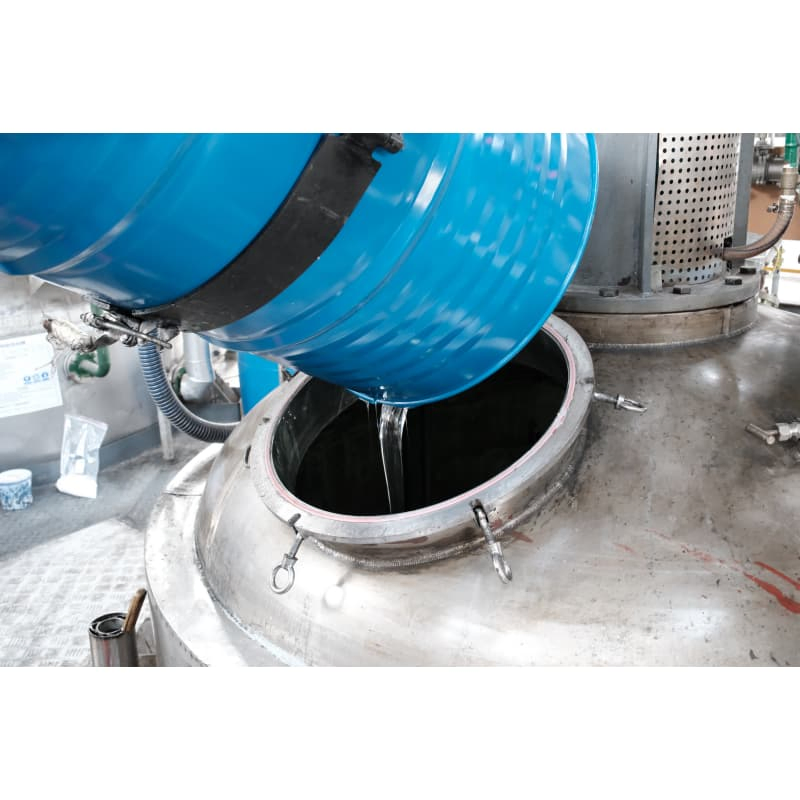 Modified Epoxy UV Resin with Low Yellowing&High Hardness Used in Crystal Drops of Glue, Nail Polish, UV Coatings