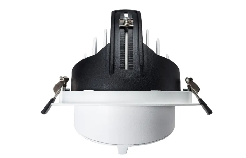 COB LED Gimbal Adjustable Recessed Downlight Warm White 20W 25W 30W 35W Trunk Light for Retail/Shop Aluminum Body with IP44 Rating