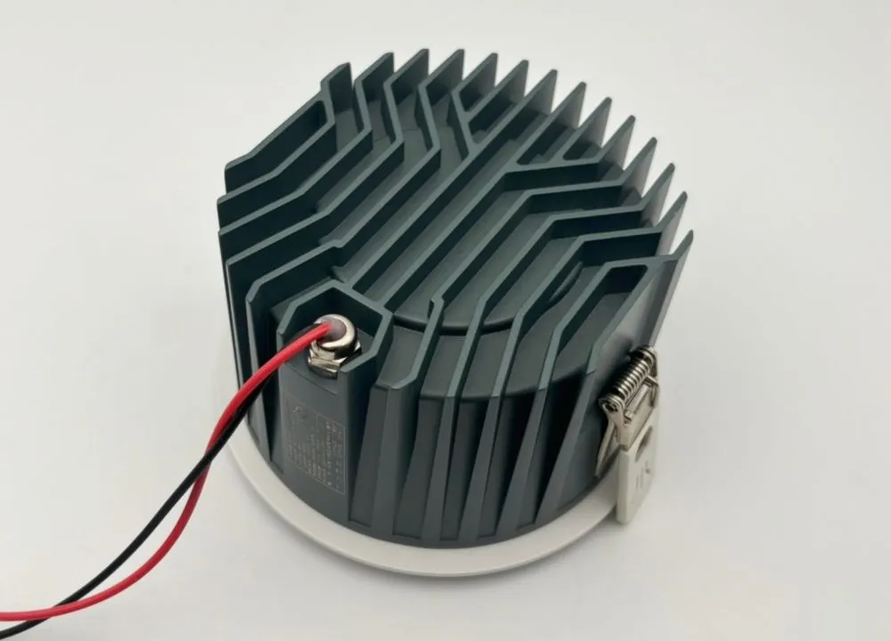 High Power 15W45W COB Waterproof Down Spotlight IP65 LED Recessed Downlight for Bathroom
