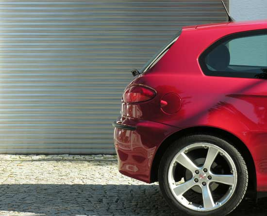 Remote Control Automatic Industrial Commercial Sectional Security Fireproof Garage Doors with High Quality