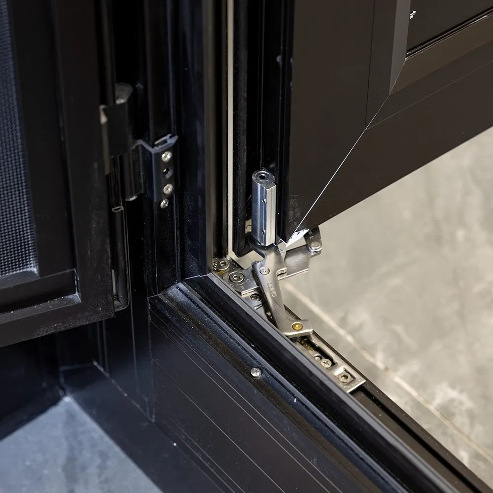 Strong Impact Resistance Moisture-Proof Explosion-Proof Cast Aluminum Door