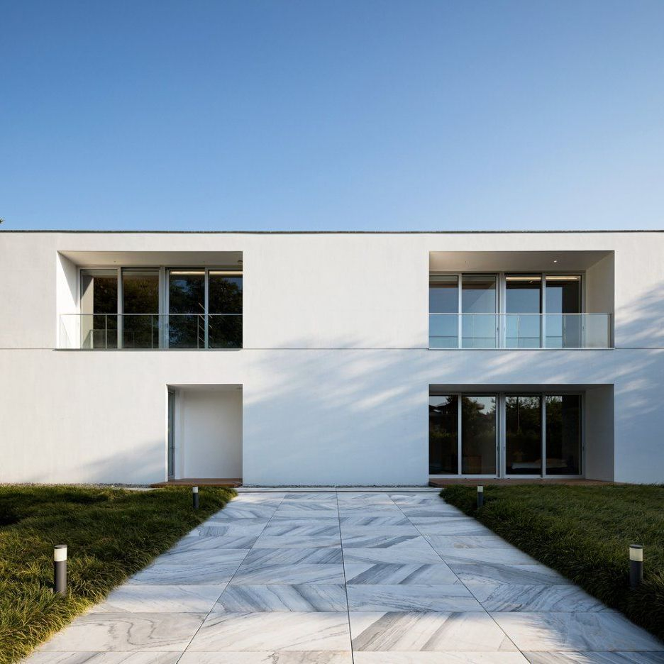 Premium Automatic Telescopic Sliding Doors with Visual Glass