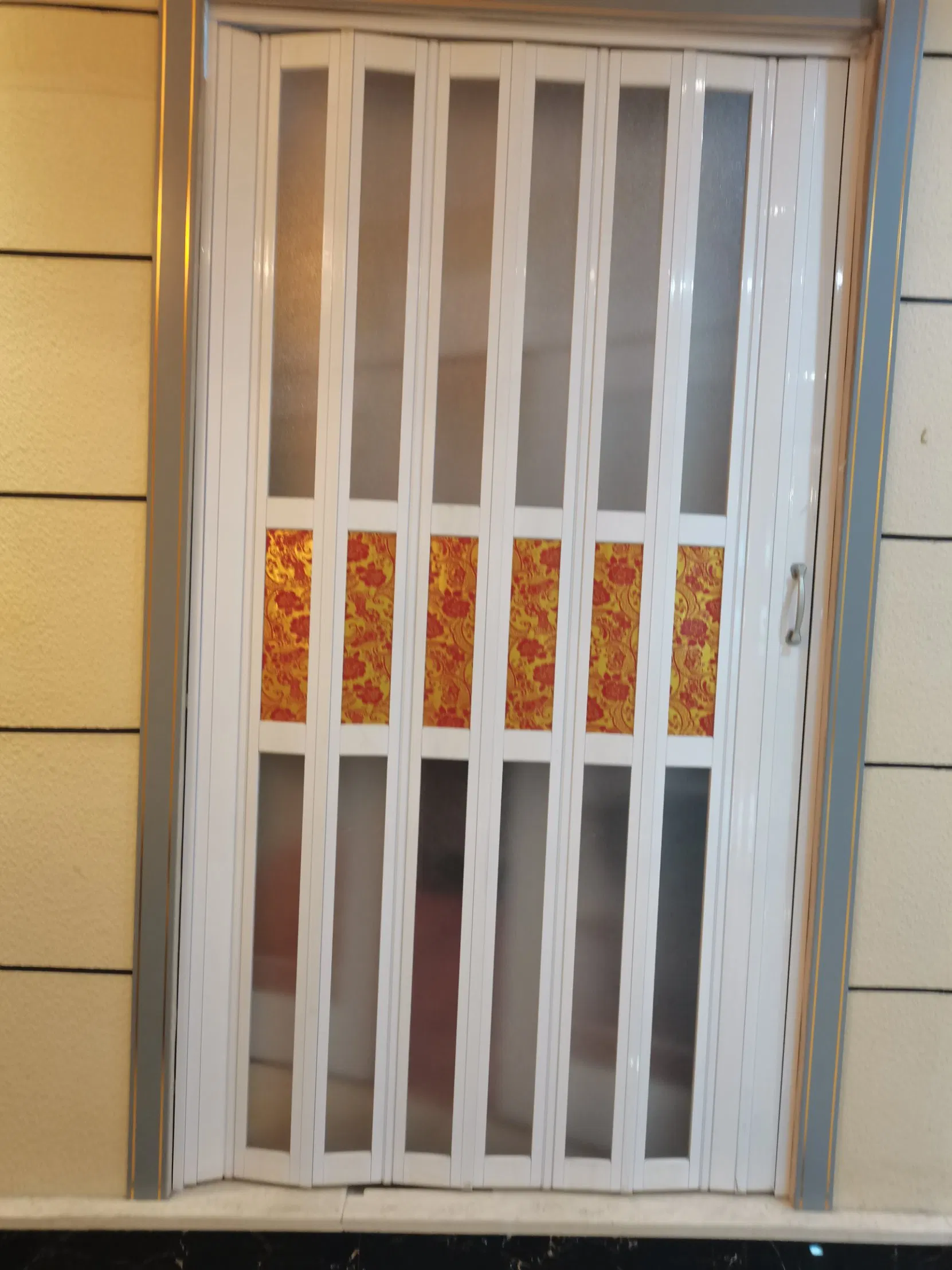 Wholesale Modern PVC Folding Laminated MDF Glass Interior Door