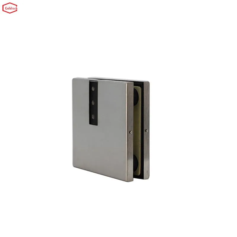 Patch Fitting Detail