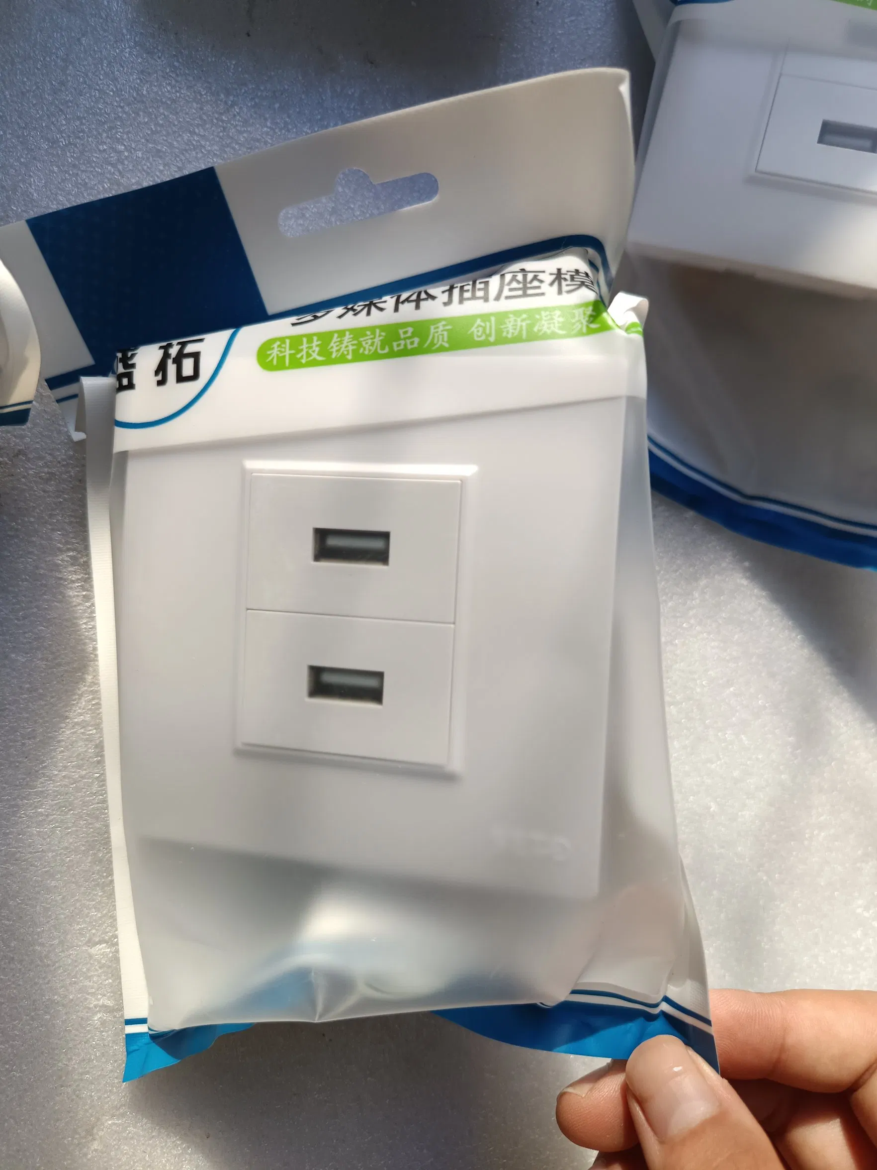 2 Tomada USB com Plugue Universal para Carregador de Parede Carregamento de Telefone Máquina Industrial
