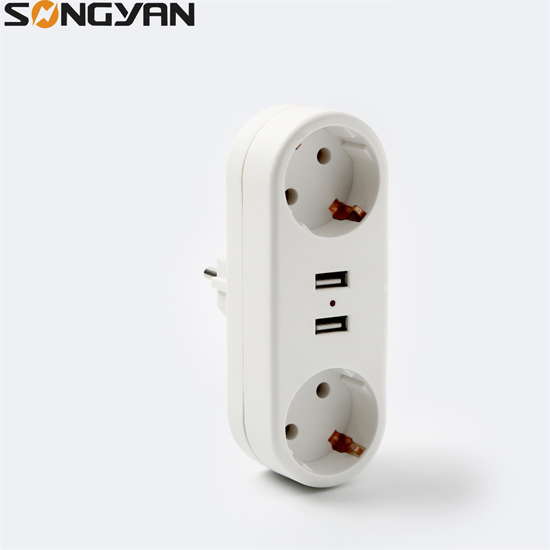 Adaptador de Viagem com USB 16A com Tomada de Multi Conversão Aterrada
