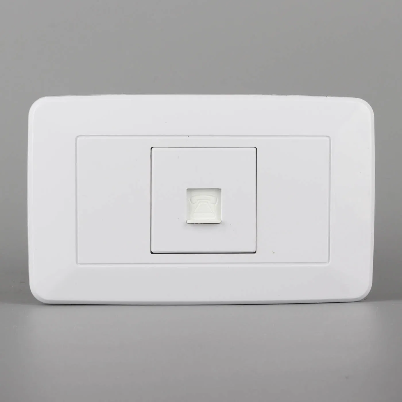 Tomada de Parede Elétrica Branca com Portas de Carregamento USB Duplas Interruptor de Parede 2026