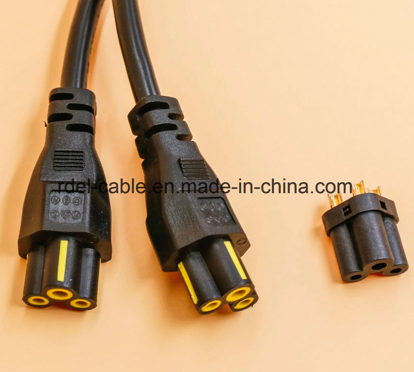 Conector IEC Reprogramável com Fechadura C13 C14 C15 C19 C20 C21