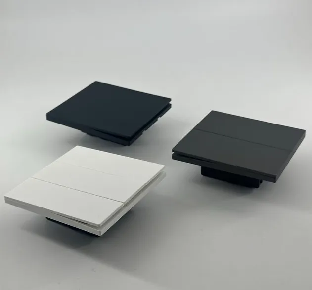 Tomada Multifuncional de Energia USB