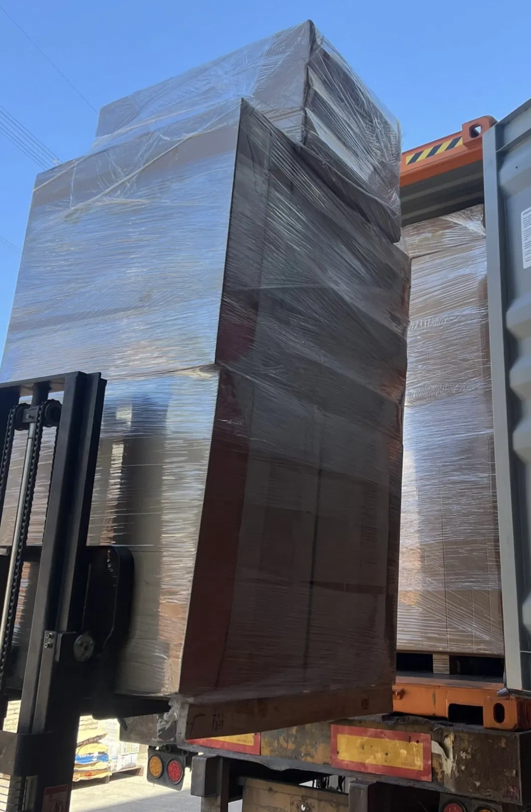 Caixa de Distribuição/Junção de Baixa Tensão para Montagem Externa
