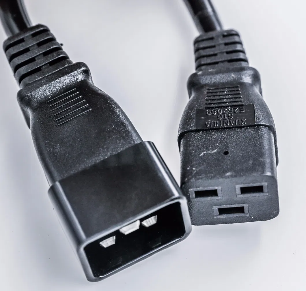 220V Aprovação VDE 3 Pinos IEC C19 C20 para C13 C14 Conector
