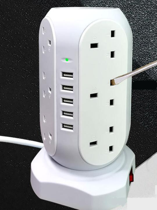 Protetor de Surto Torre de Tomadas 12 com Portas de Carregamento USB 5, Cabo de Extensão de 5.9 Pés, Branco