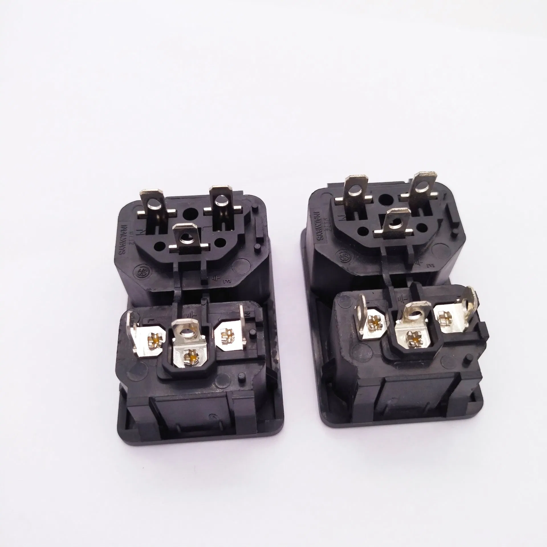 Conector de Alimentação de Painel Montado UL 10A IEC 60320 C14&C13