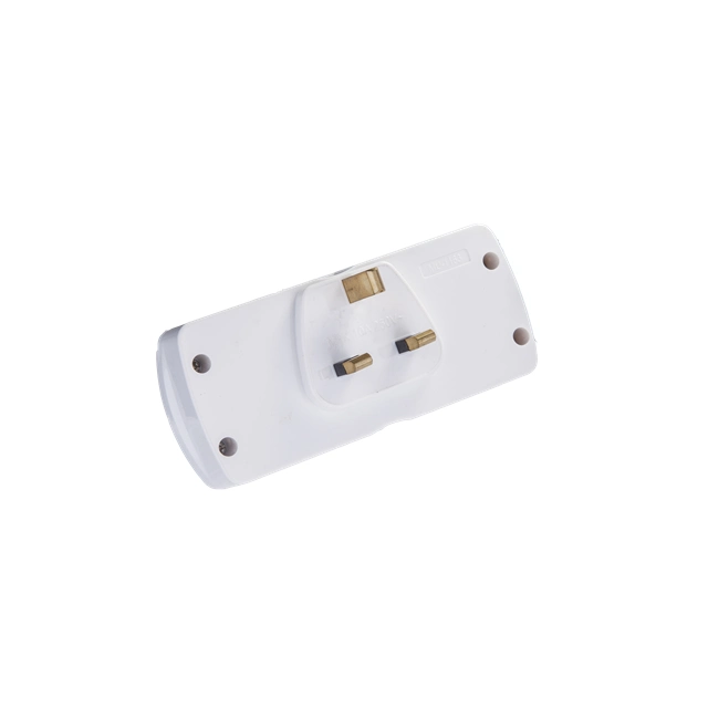Adaptador de Tomada Multi Internacional com Interruptor