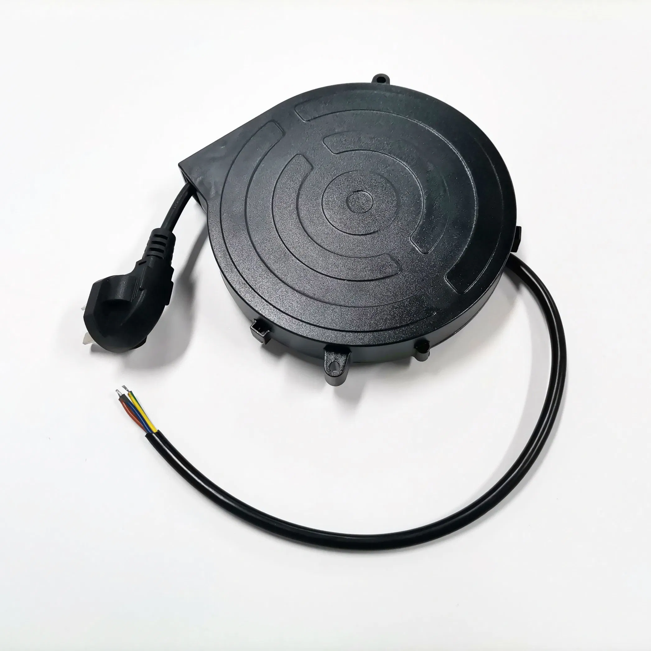 Rebobinador de Cabo Retrátil com Ficha Chinesa 2m 0.75mm2 Carretel de Cabo de Extensão com Sistema de Bloqueio