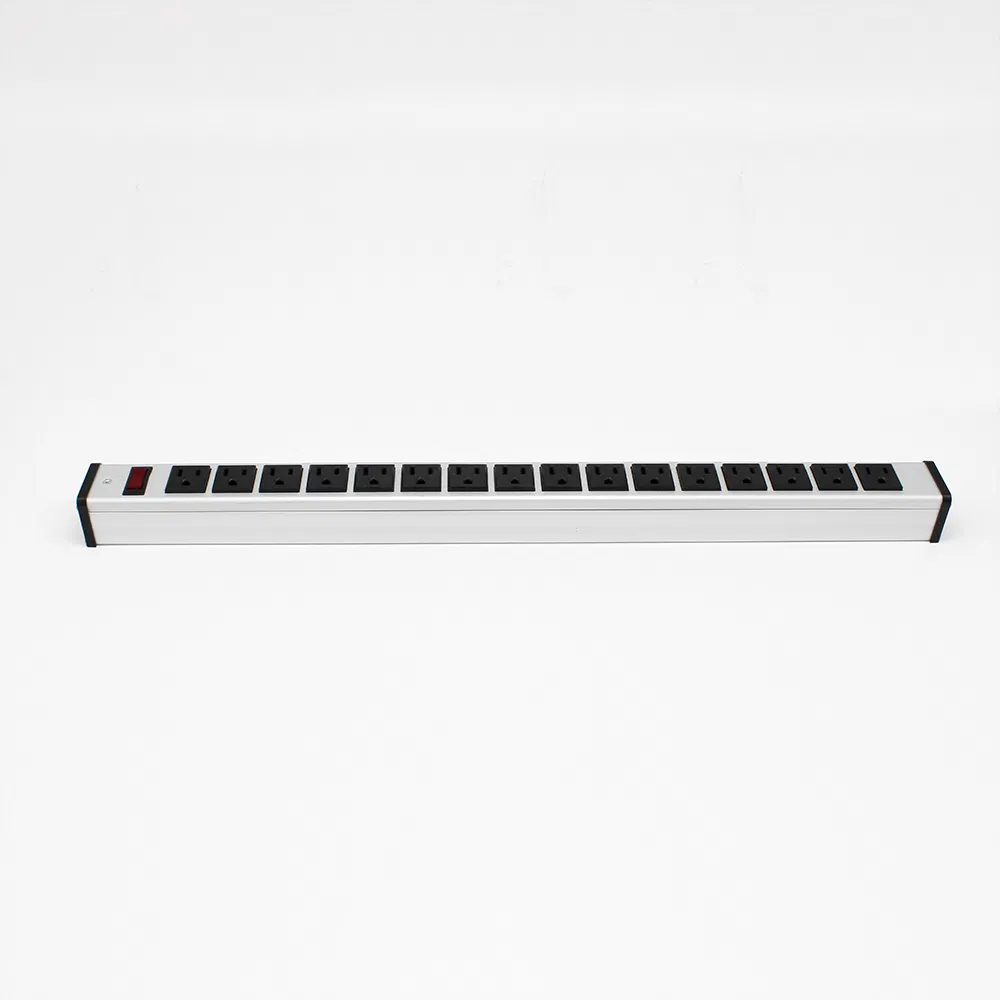 Protetor de Surto Bayu Rackmount Classe de Rede Us PDU Potência Tomadas em Ângulo Direito Espaçadas Largamente com 16 Tomadas