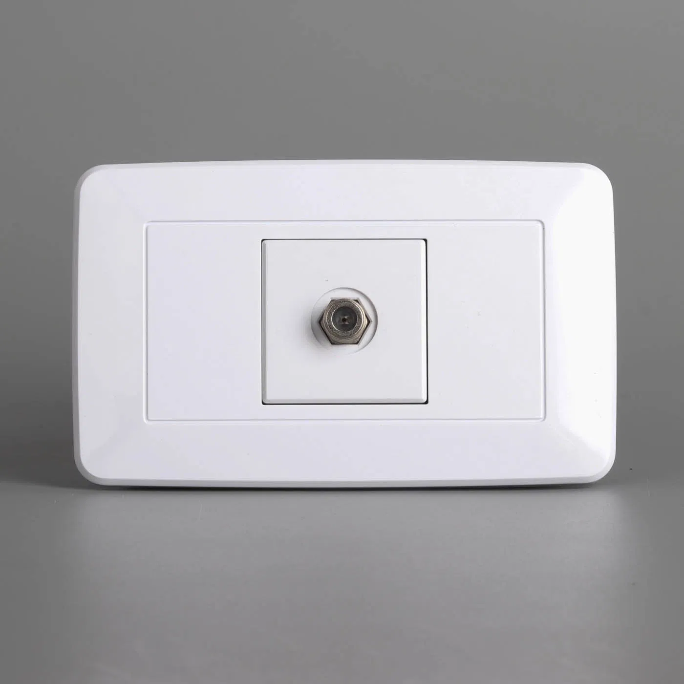 Tomada de Parede Elétrica Branca com Portas de Carregamento USB Duplas Interruptor de Parede 2026