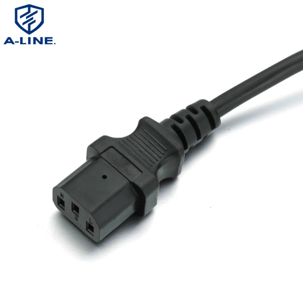 Conector IEC C13 e Conector Masculino C14