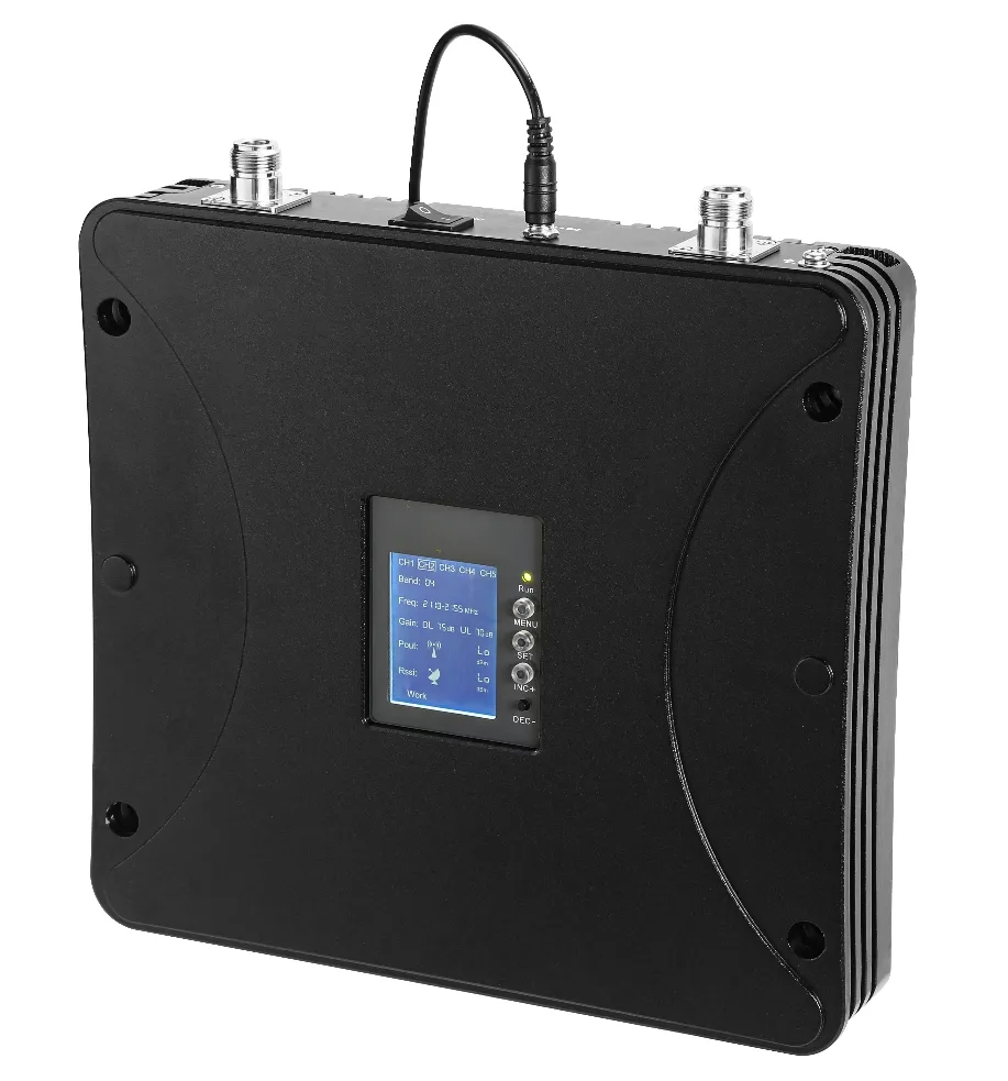 100MW Versatile Quad Band Repeater for Seamless Connectivity Anywhere