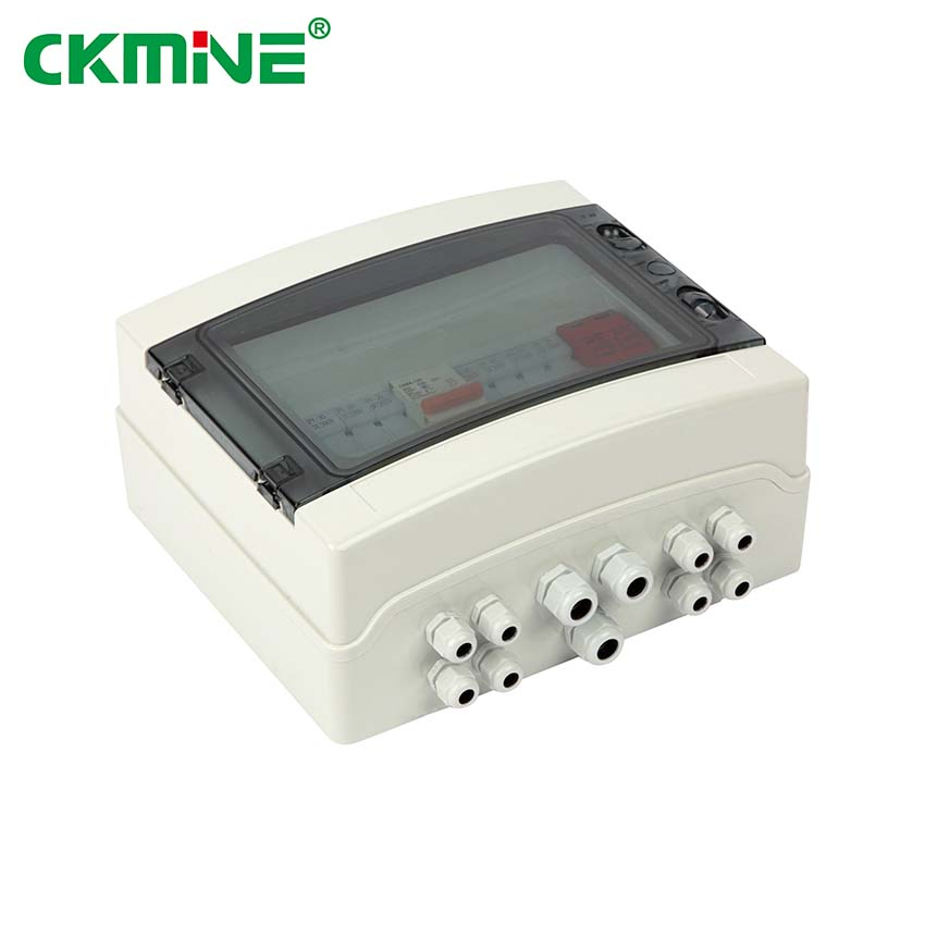 Ckmine 1 Output with DC Circuit Breaker for Solar Power System PV Array 4 String IP65 Protector Junction Box