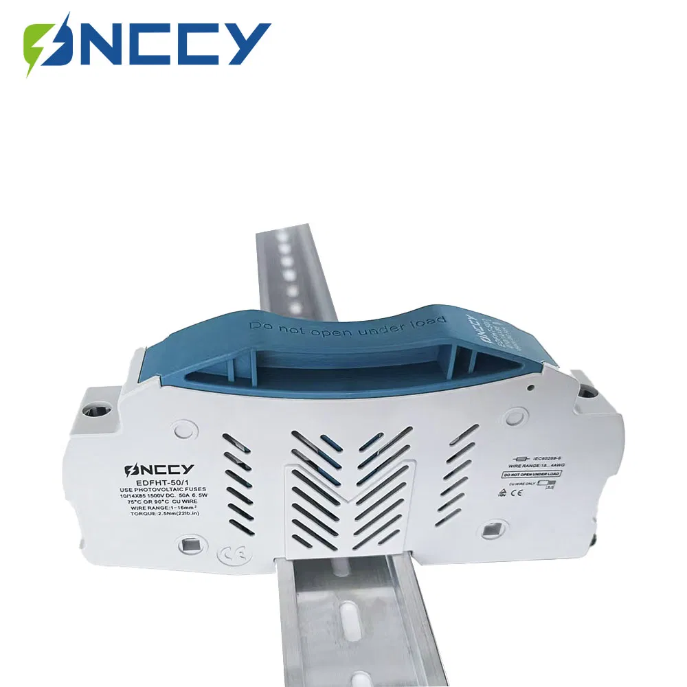 Onccy Edfht Electrical Solar PV with Light 50A 1p Fuse Holder