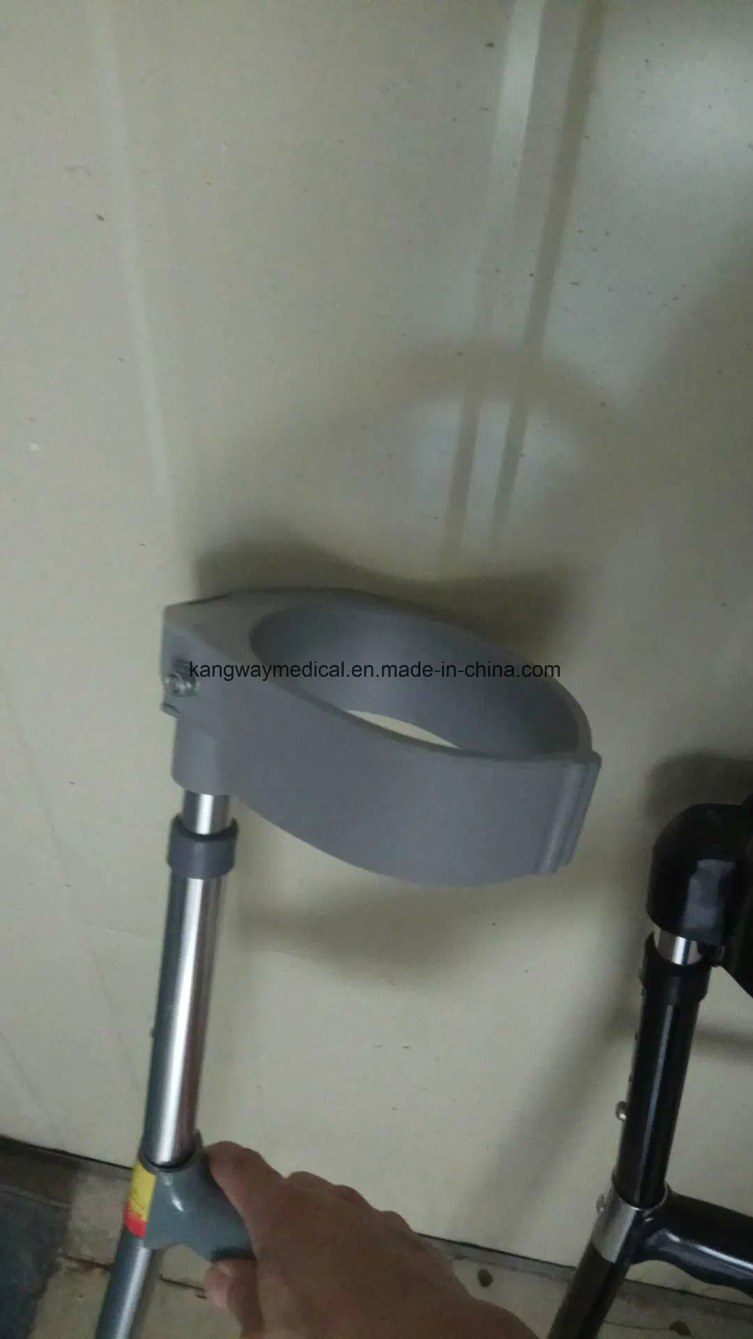 Aluminum Alloy Disabled Walking Cane Stick Elbow Crutch Factory Price