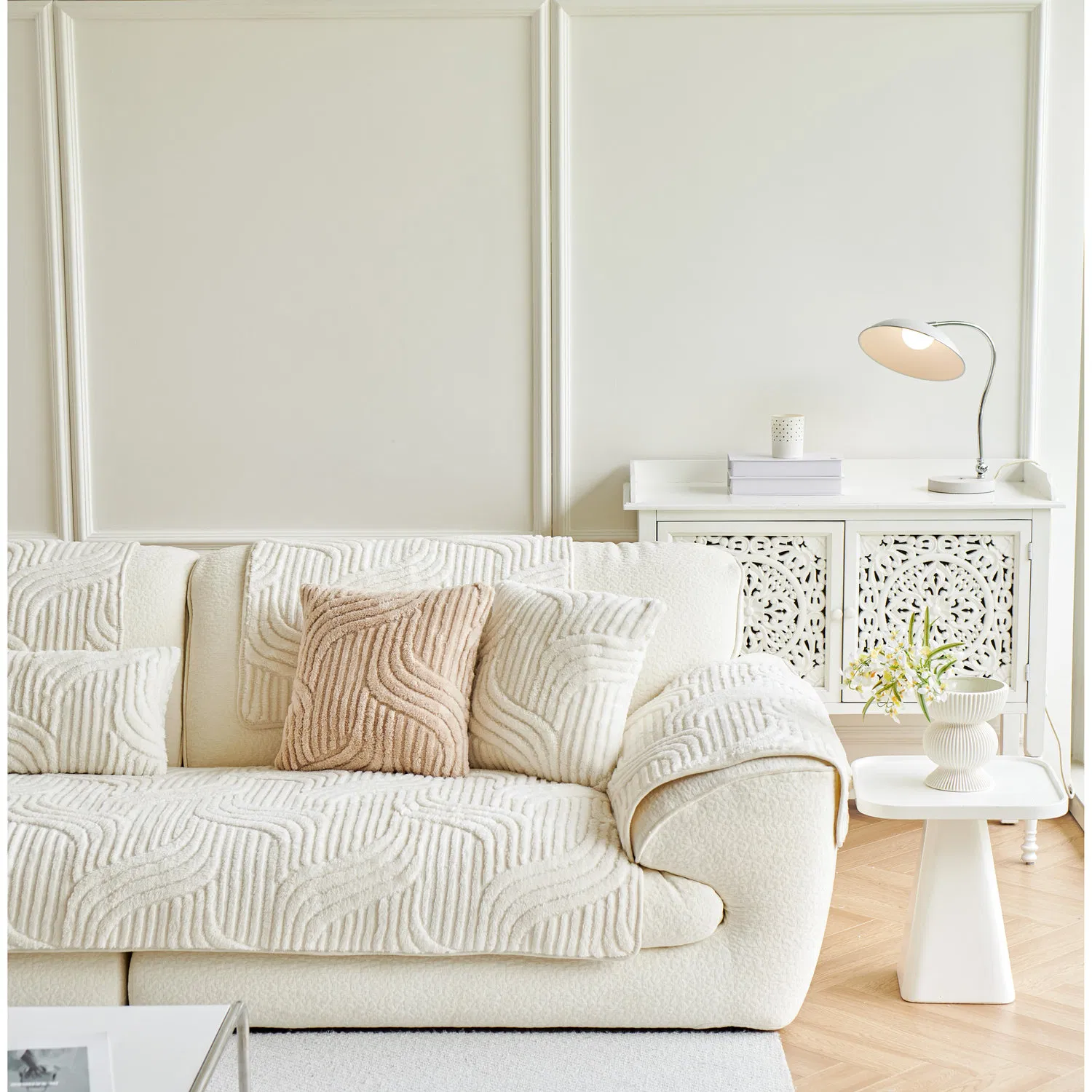 Machine Washable Thick and Warm Sofa Cushion Cover for Easy Cleaning