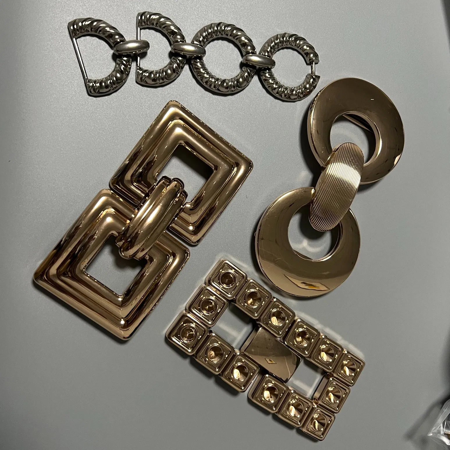 Wholesale Gold Plated Belt Clasps for Ladies Leather Belts &amp; Evening Wear Accessorieswestern Belt Buckle
