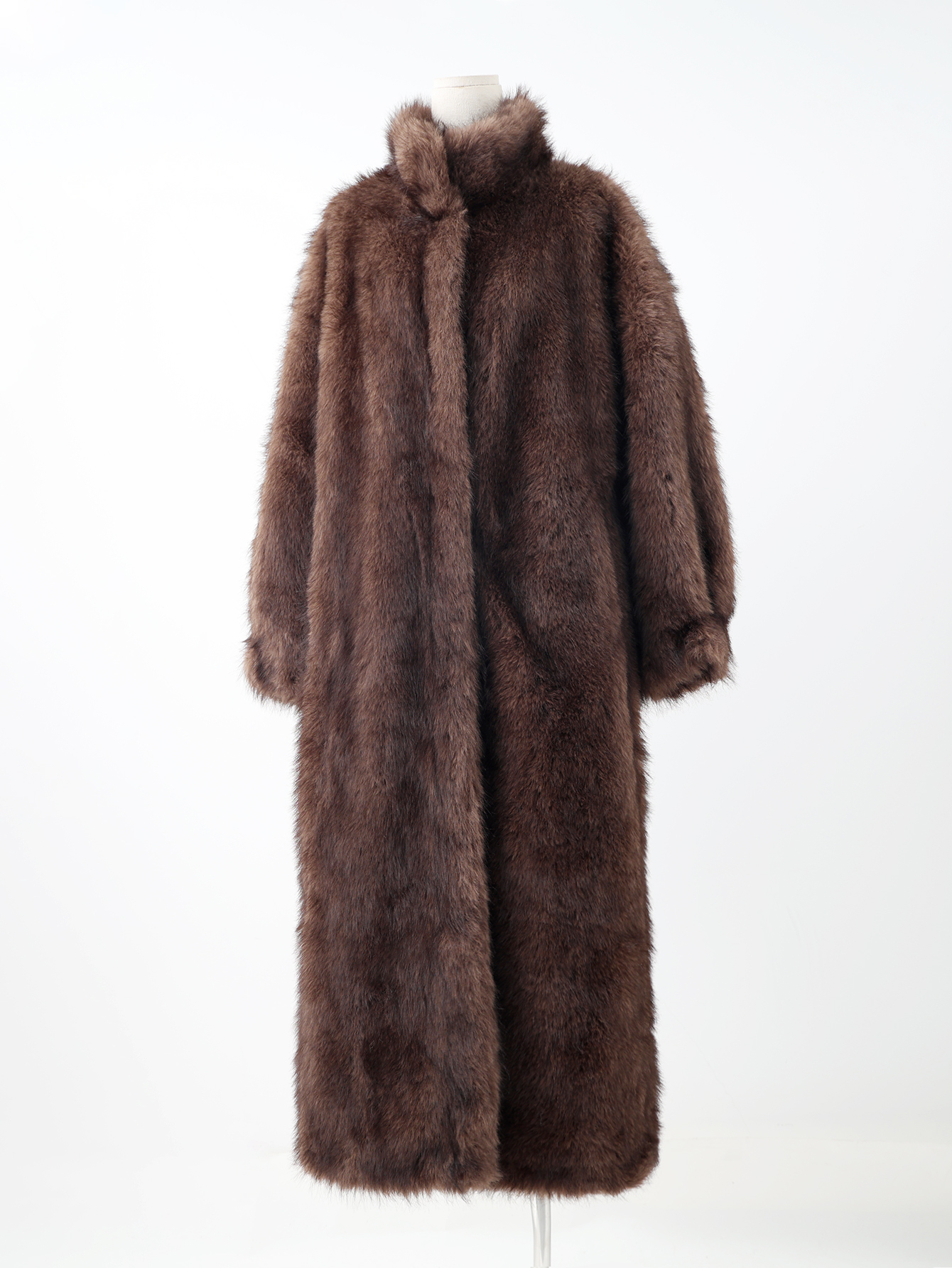 2026 New Women's Stand Collar Faux Fur Coat Long Two Tone Gradient Jacket Winter Luxury Concealed Snap Outerwear