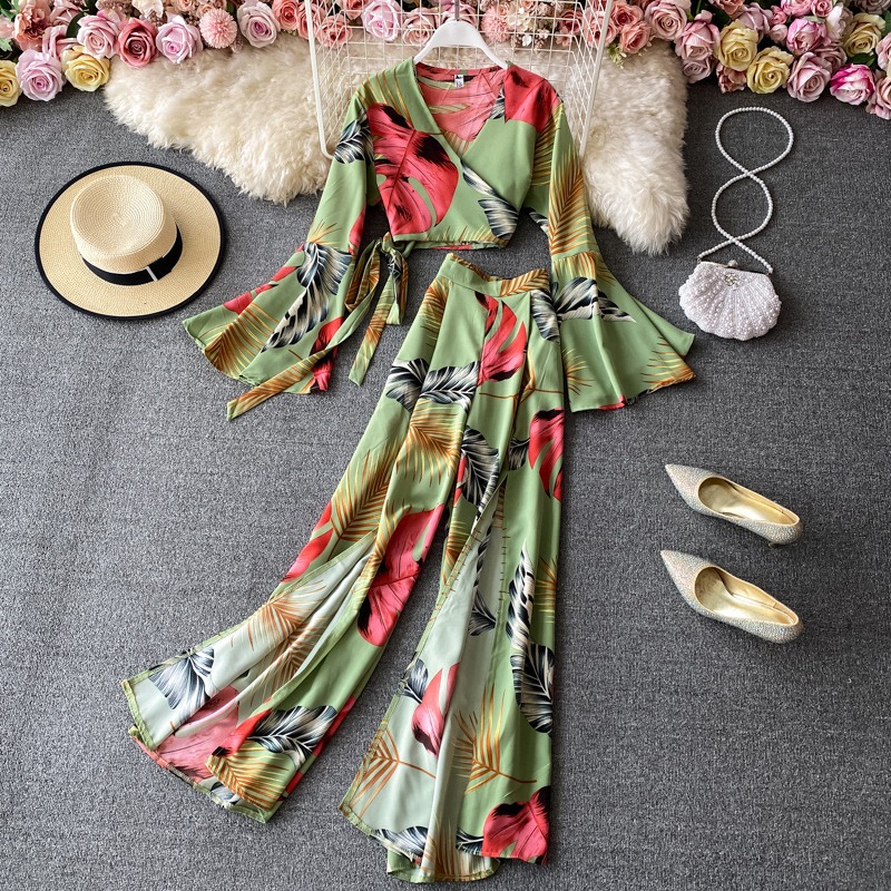 2024 New Women's Printed Suit Casual Loose Comfortable Beach Resort Style Trouser Set