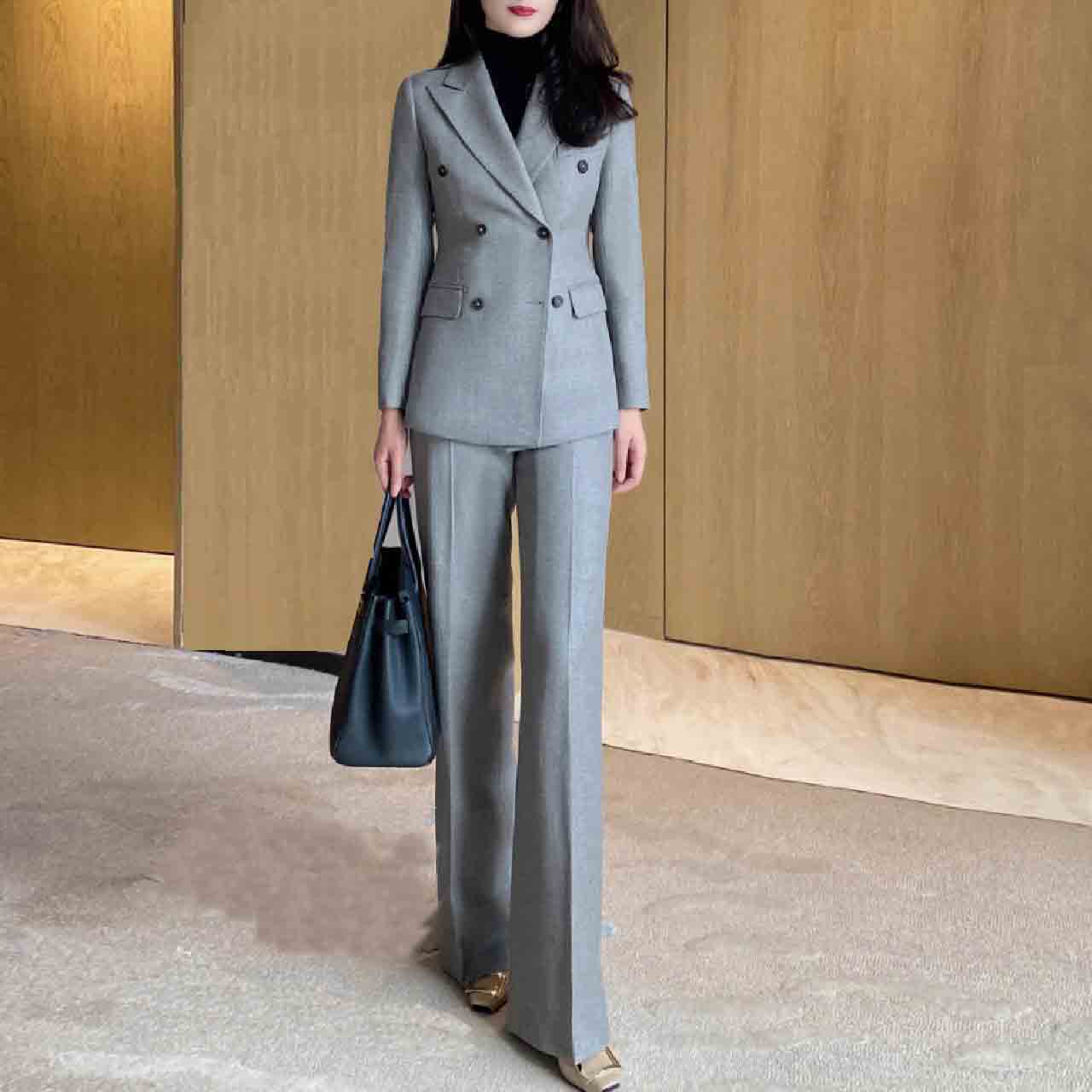 High-quality Custom Elegant and Capable Women's Business Suit
