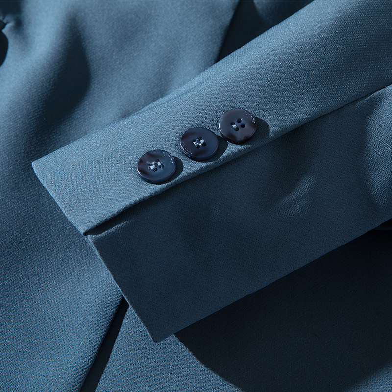 Cuff Detail