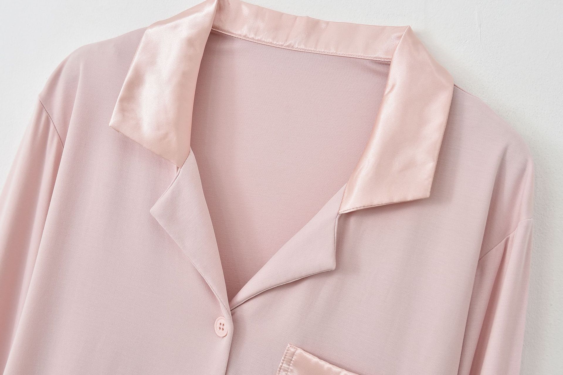 Luxury Quality Cozy Pink Color for Women Loungewear Made From Tencel Modal Patchwork Satin Design Two Pcs Pajamas for Women Set
