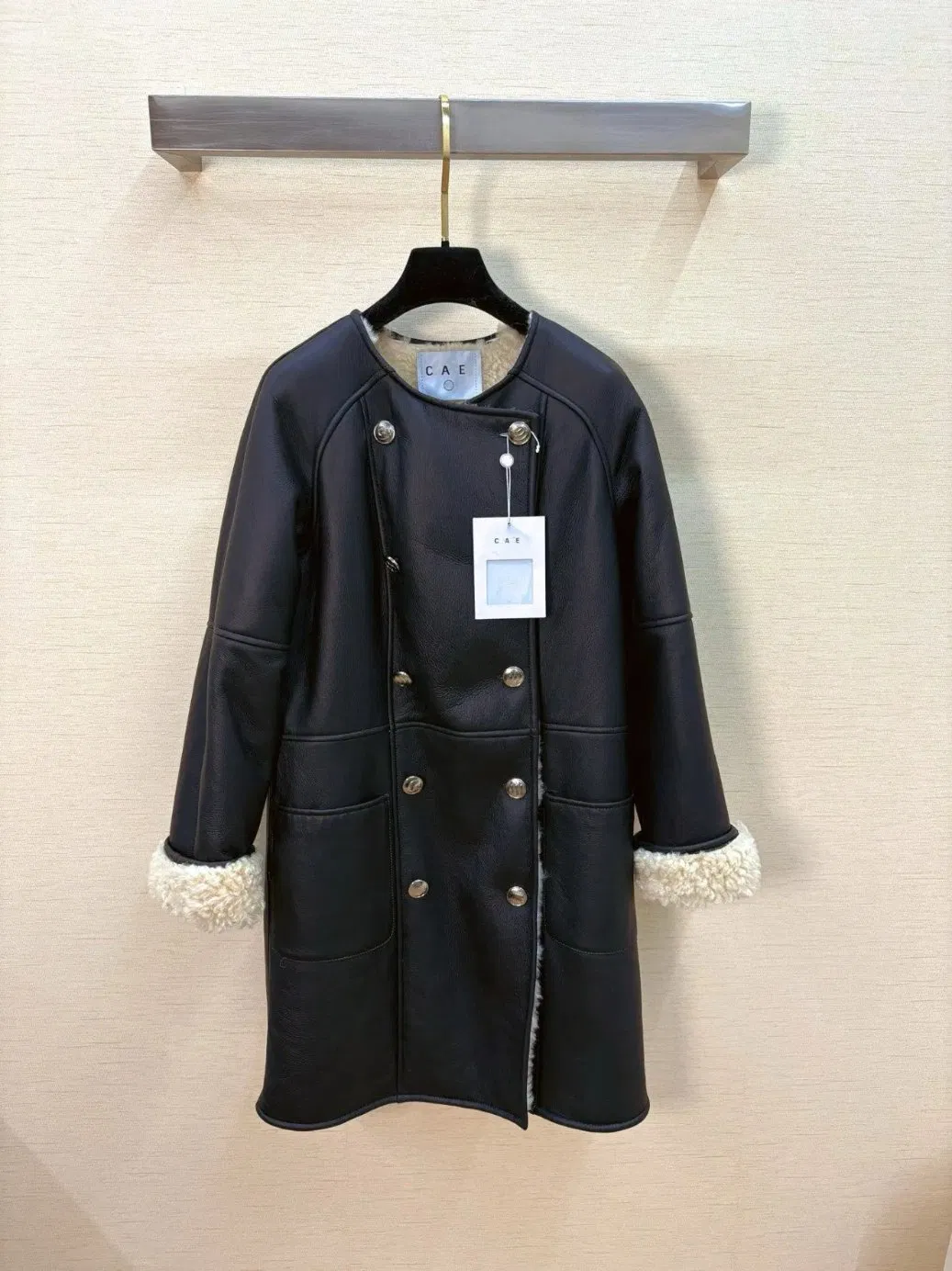 High-End Fashion, Top Luxury 1: 1 Replica Women's Brand Long Fur and Leather Integrated, Trendy Natural Spliced Fur