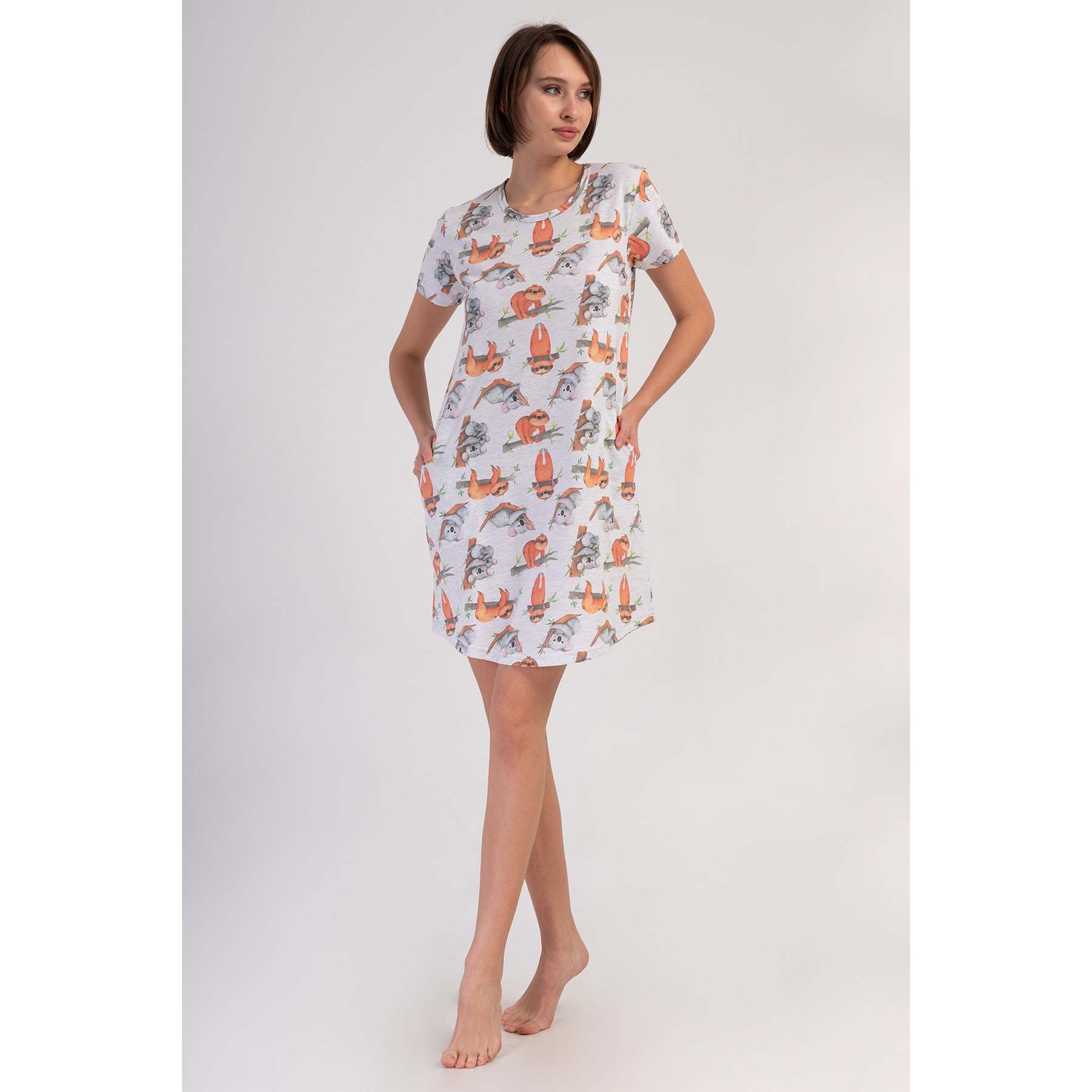 Women's Casual O-Neck Short Sleeve Tunic with Oval Pocket