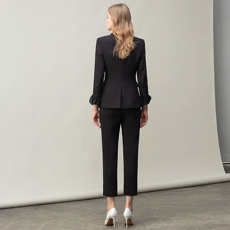 Suits Showcase 4