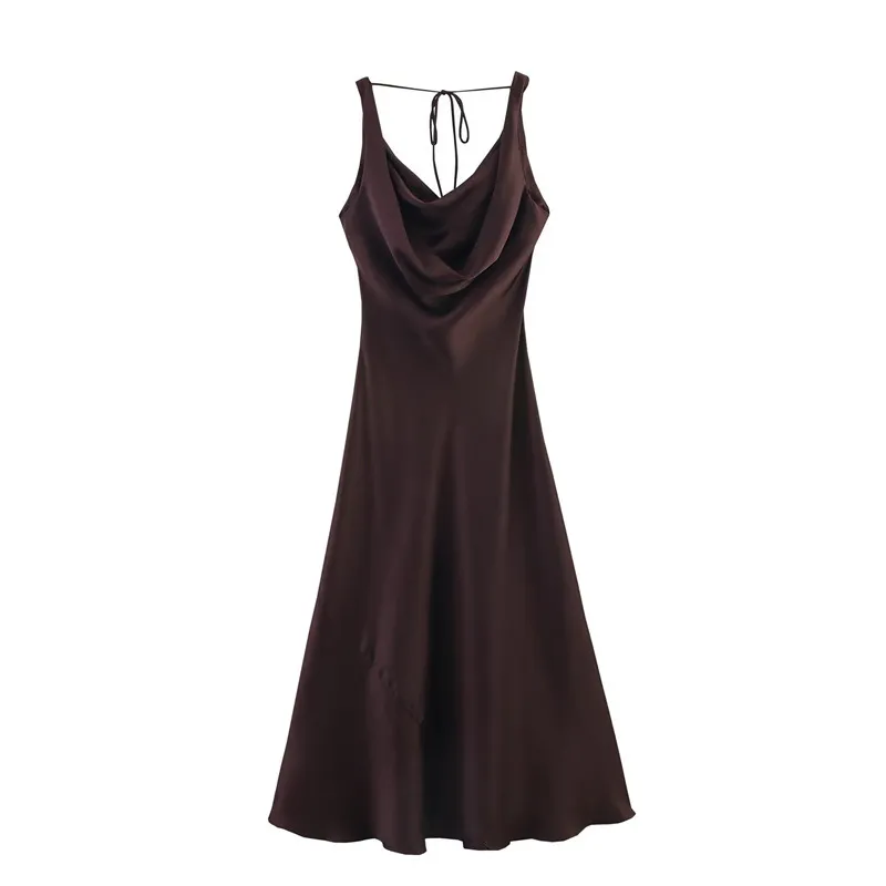 Elegant Women's Slip Dress Close-up