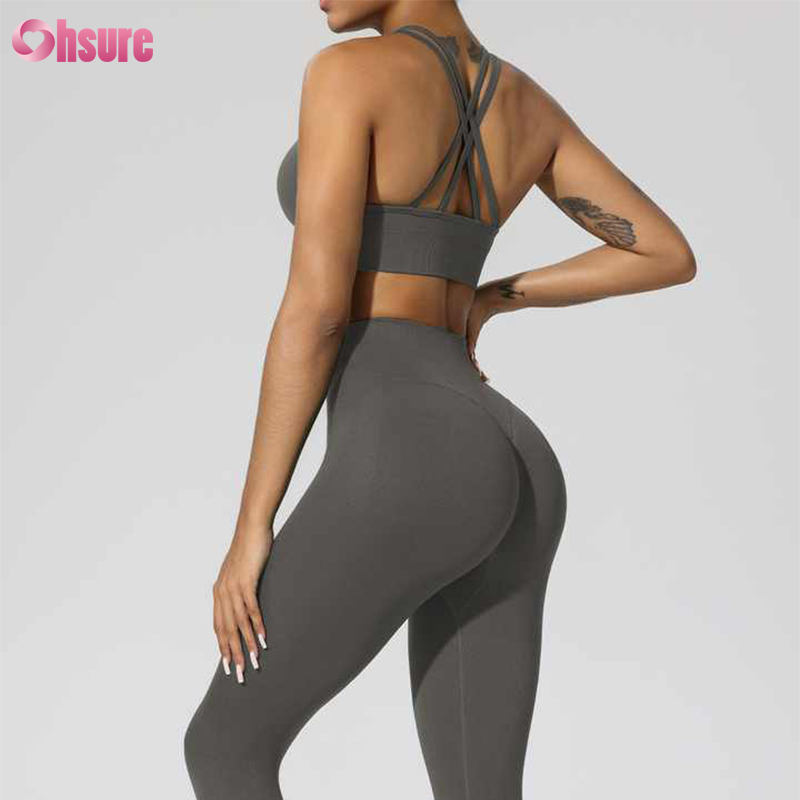 Premium Women's Gym Fitness Sets Seamless Yoga Sports Workout Wear with Solid Pattern Women's Activewear