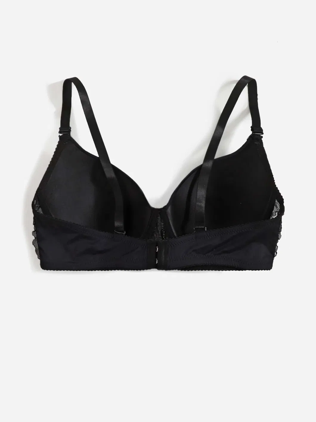 Chic Plus Size Black Bra for Fashion-Forward Women