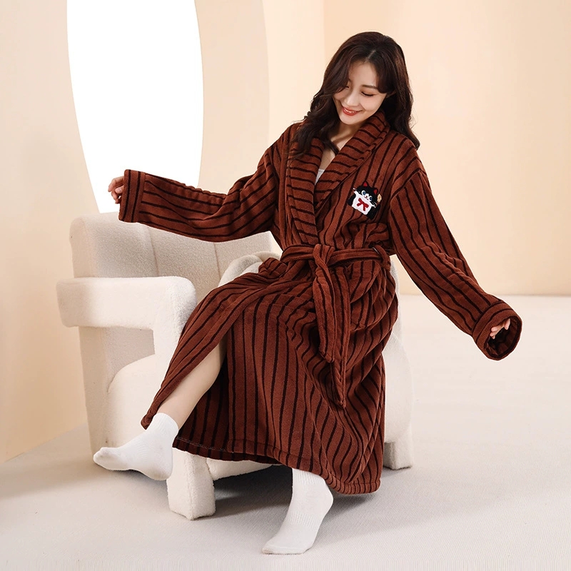 LDN Factory Direct Customized Coral Fleece Women's Yarn Dyed Animal Print Sleepwear Nighty Dress Bathrobe Wholesale Custom