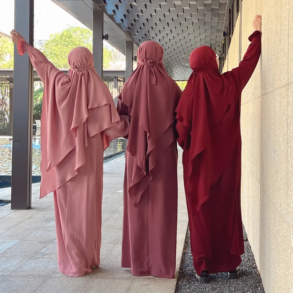 2023 Hot Sale Fashion Two Layer Khimar Women Muslim Long Hijab Top Jilbab Abaya Maxi Khimar Prayer Abaya HJ908