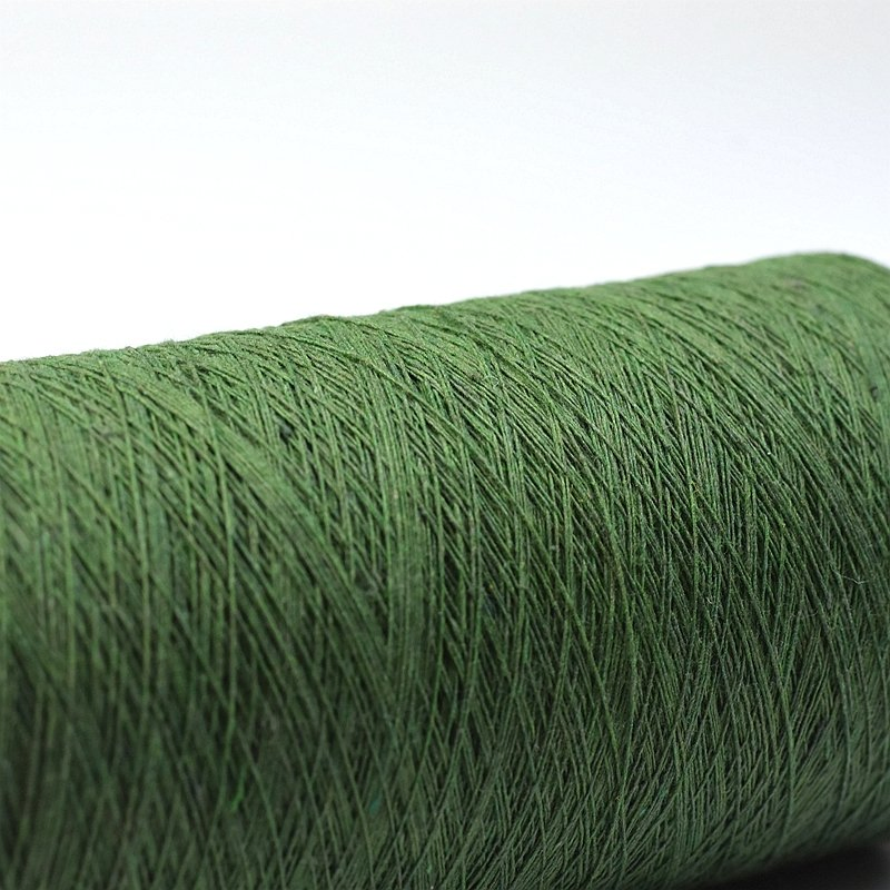 Ultra - Soft Recycled Cotton Yarn 20 S Ideal for Creating Elegant Scarves Shawls and High - End Evening Wear with a Smooth and Luxurious Feel